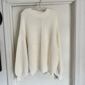NWOT LE LIS Sweater